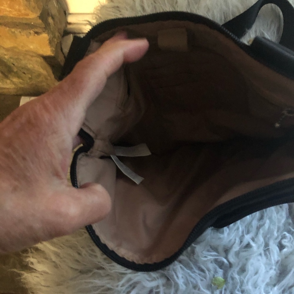 Travel purse - Picture 2 of 2